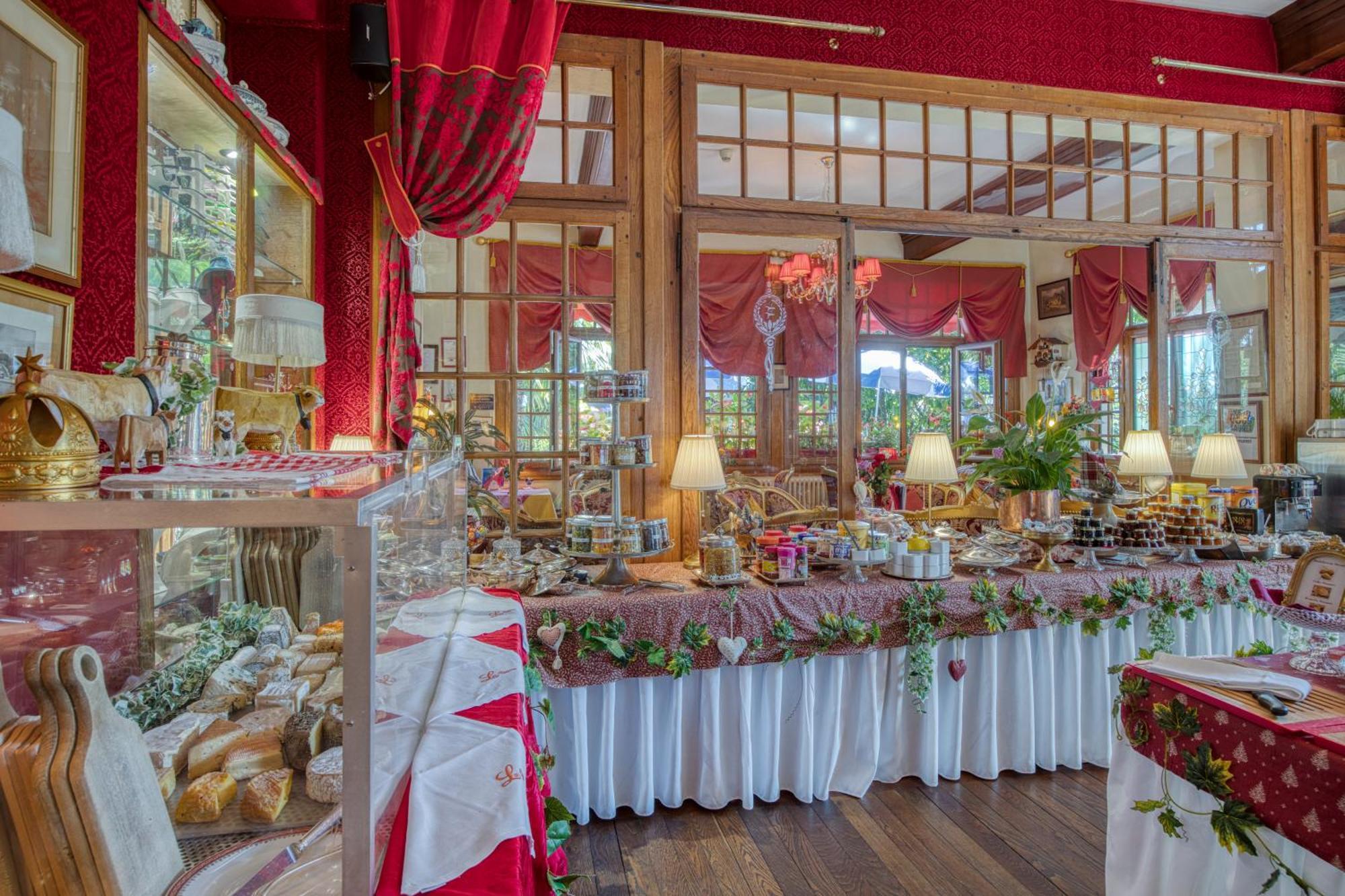 Les Cygnes Hotel Évian-les-Bains Buitenkant foto